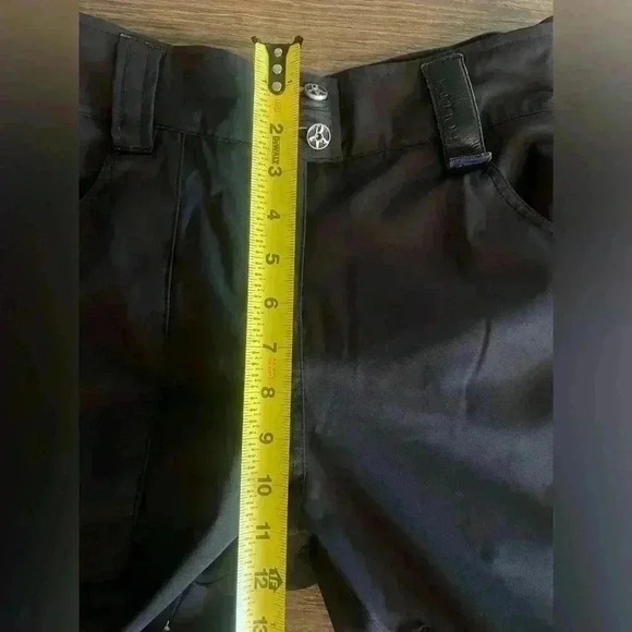 Holden women’s black snow pants - Picture 8 of 9
